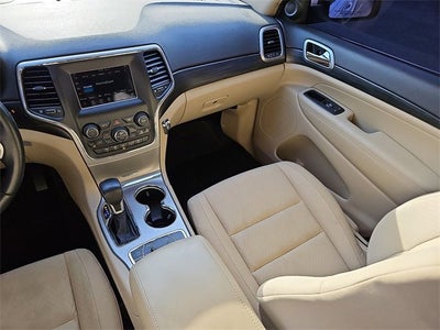 2019 Jeep Grand Cherokee Laredo E