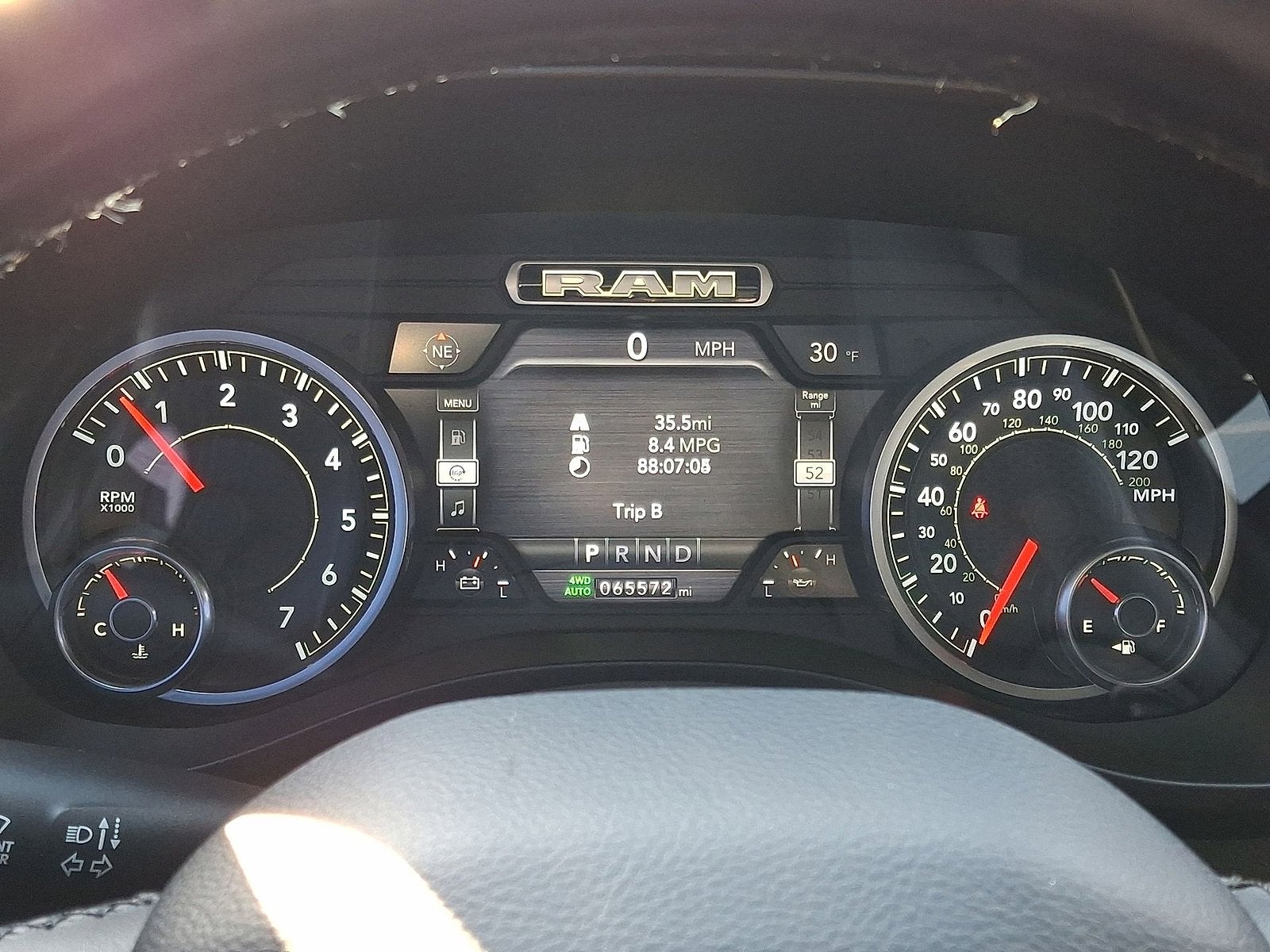 2019 RAM 1500 Big Horn/Lone Star Crew Cab 4x4 5'7" Box