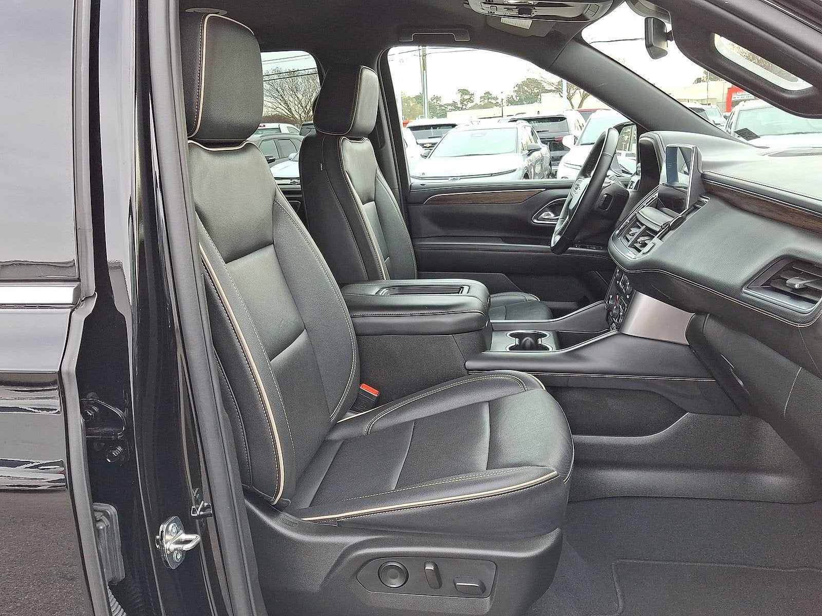 2024 Chevrolet Suburban Premier