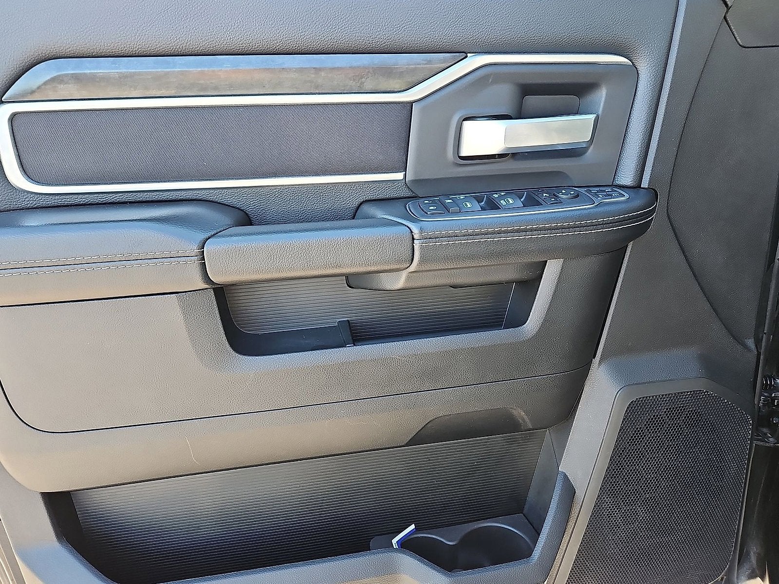 2024 RAM 2500 Big Horn Crew Cab 4x4 6'4" Box