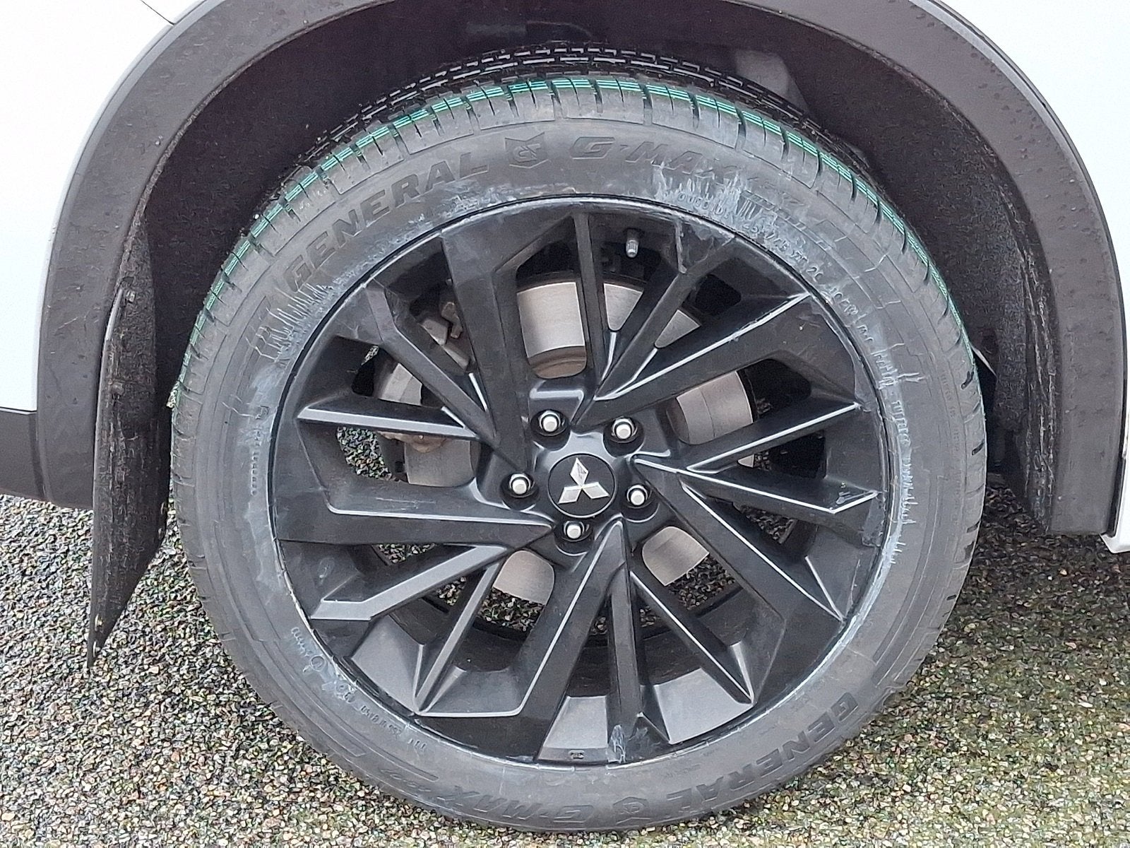 2023 Mitsubishi Outlander Ralliart S-AWC