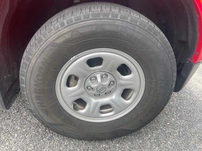 2022 Nissan Frontier S