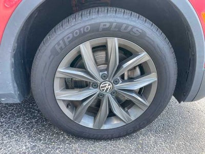 2022 Volkswagen Tiguan SE