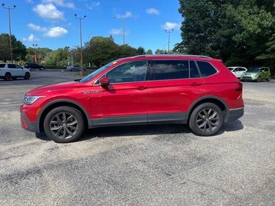 2022 Volkswagen Tiguan SE