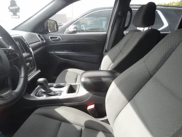 2019 Jeep Grand Cherokee Laredo