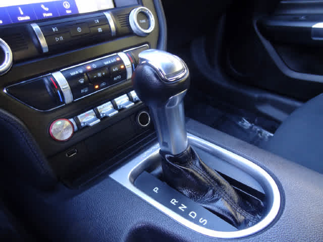 2021 Ford Mustang EcoBoost