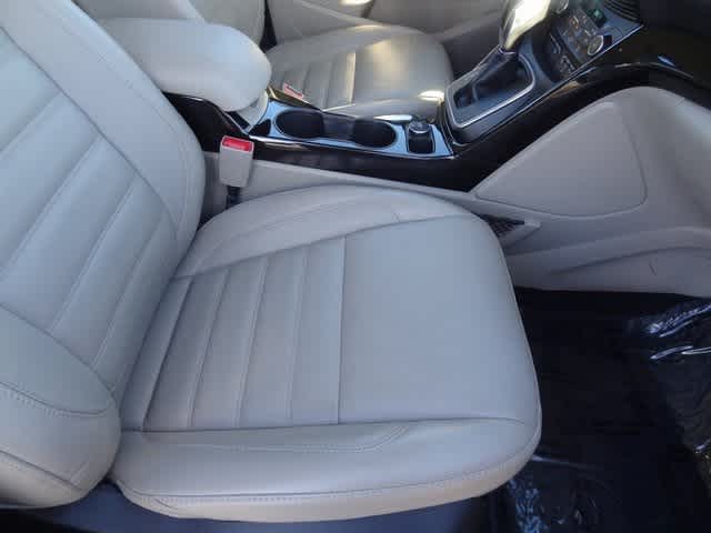 2017 Ford C-Max Hybrid Titanium