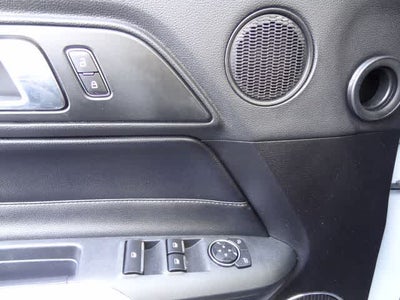 2022 Ford Mustang EcoBoost