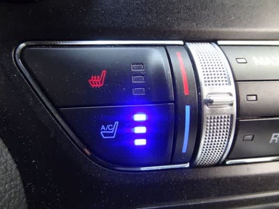 2022 Ford Mustang EcoBoost