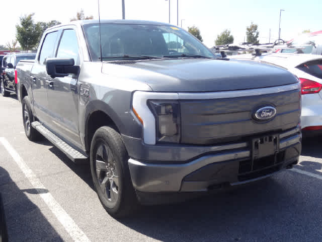 2023 Ford F-150 Lightning Lariat