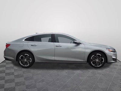 2023 Chevrolet Malibu LT w/1LT