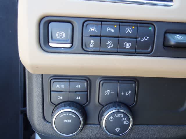 2022 Chevrolet Suburban Premier