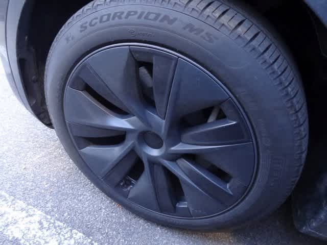 2025 Tesla Model Y Long Range