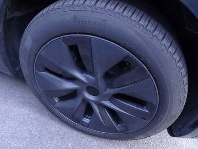 2025 Tesla Model Y Long Range