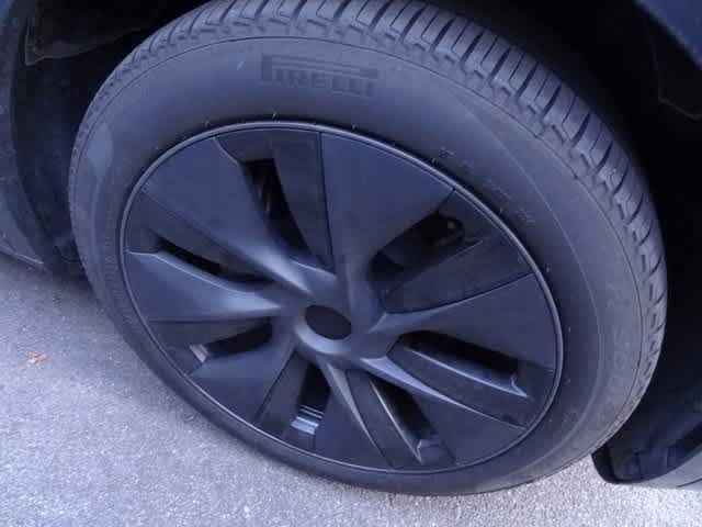 2025 Tesla Model Y Long Range