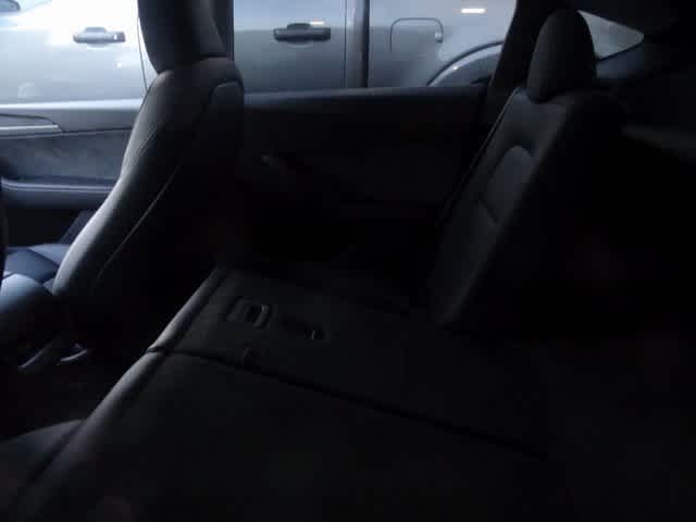 2025 Tesla Model Y Long Range