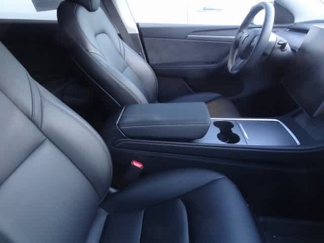 2025 Tesla Model Y Long Range