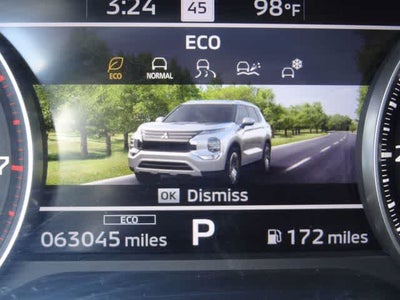 2024 Mitsubishi Outlander SE