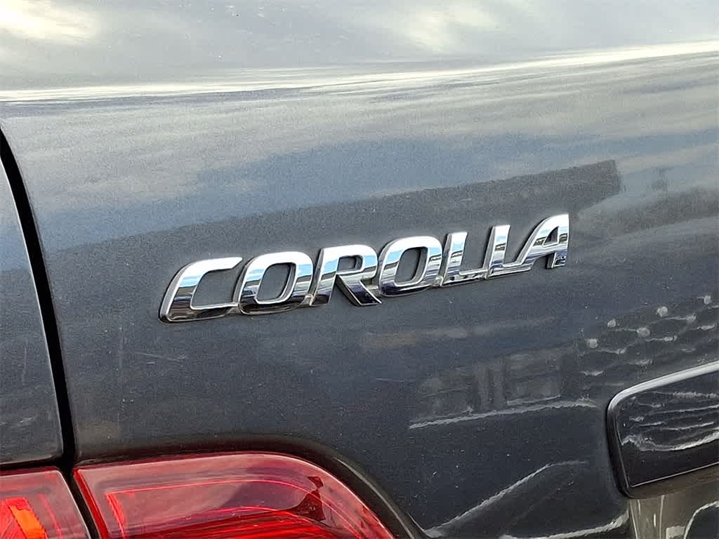 2010 Toyota Corolla 4dr Sdn Auto (Natl)