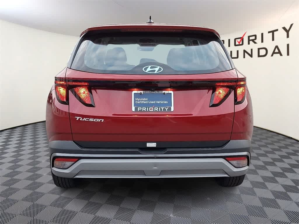 2025 Hyundai Tucson SE