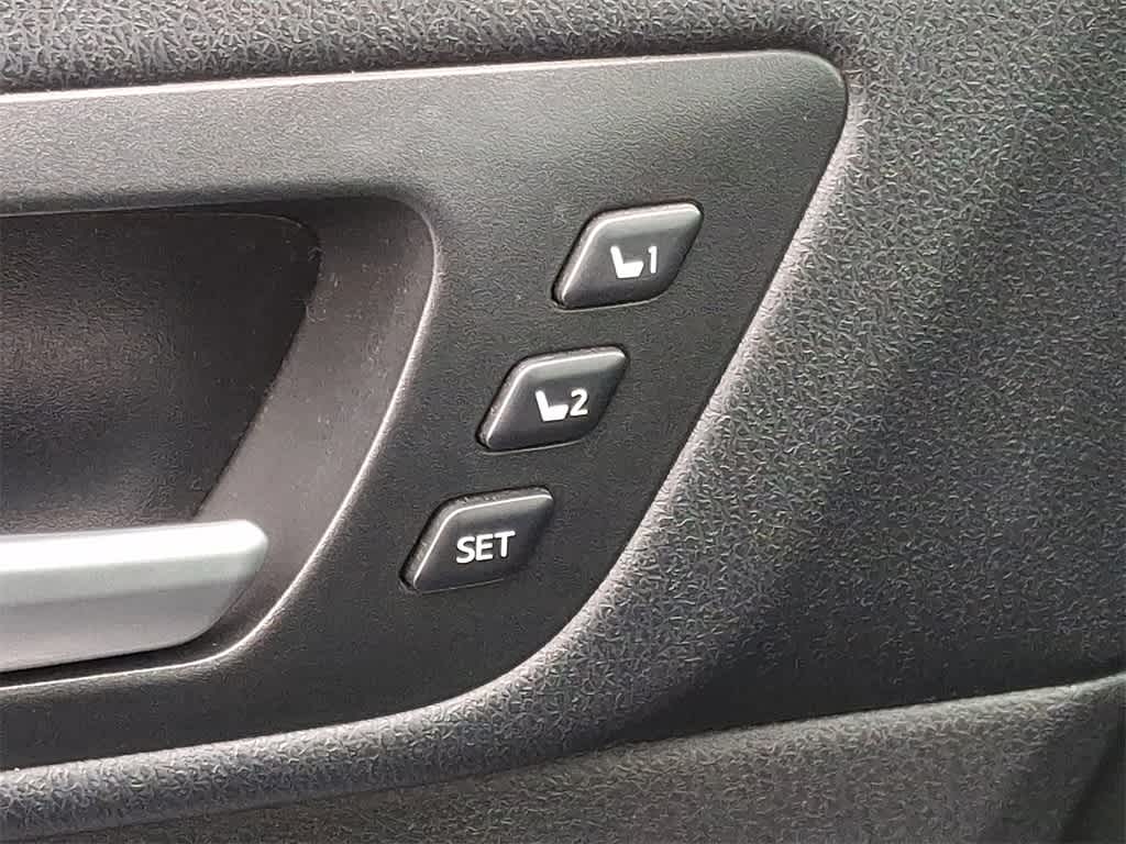 2017 Toyota Highlander Limited Platinum