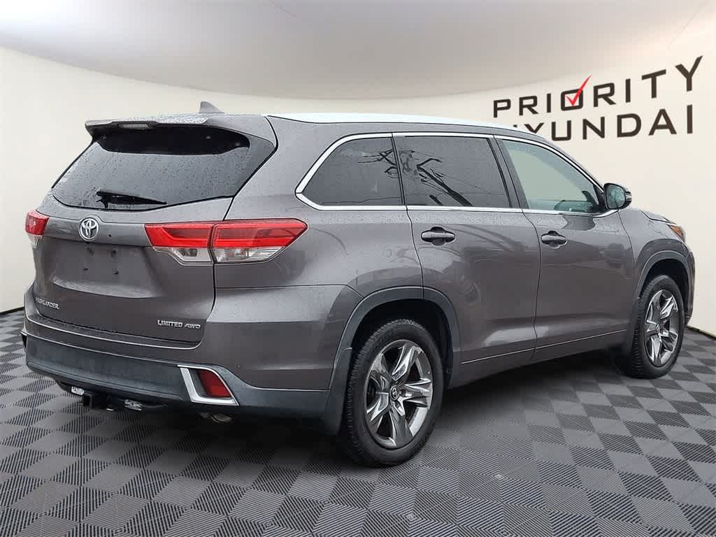 2017 Toyota Highlander Limited Platinum