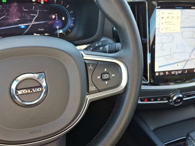 2024 Volvo S60 Core Dark Theme