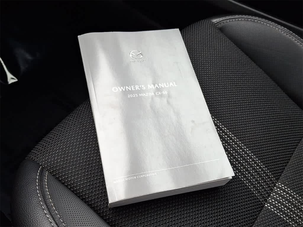 2025 Mazda Mazda CX-50 2.5 S Preferred Package