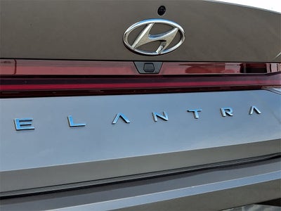 2023 Hyundai Elantra Limited