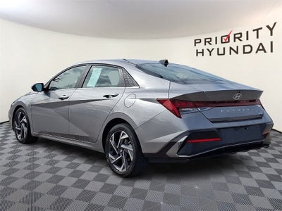 2025 Hyundai Elantra Limited