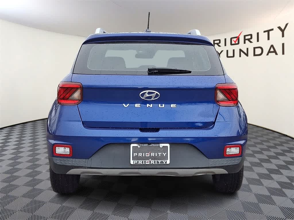 2023 Hyundai Venue SEL