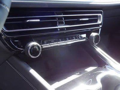 2025 Chevrolet Traverse FWD LT