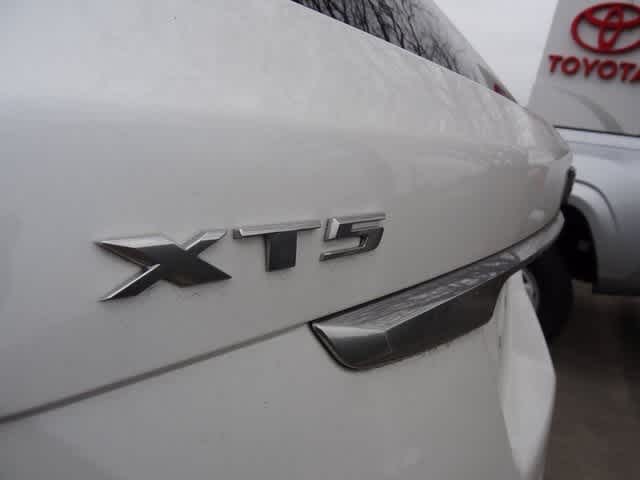 2020 Cadillac XT5 Premium Luxury FWD