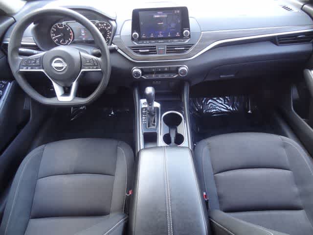 2023 Nissan Altima SV - Photo 11
