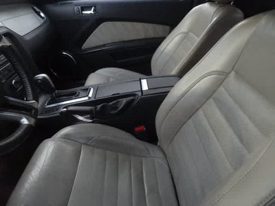 2014 Ford Mustang V6 Premium