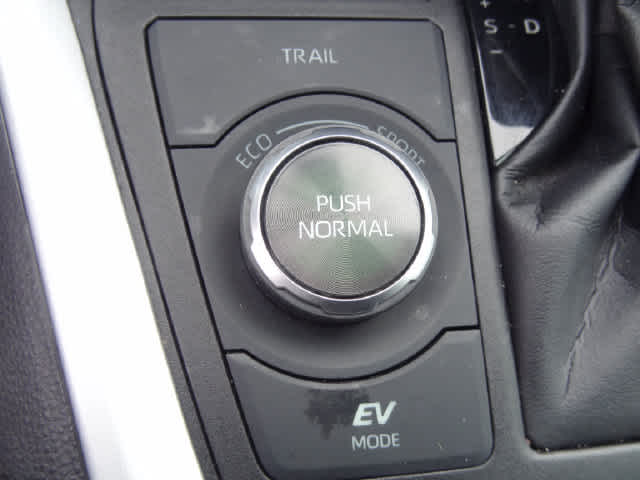 2022 Toyota RAV4 Hybrid XSE