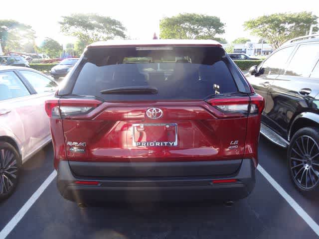 2025 Toyota RAV4 LE
