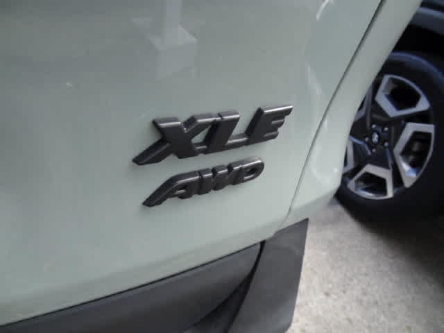2023 Toyota RAV4 XLE