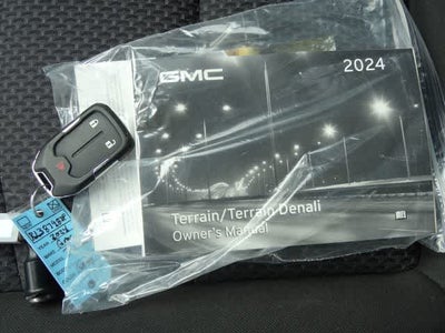 2024 GMC Terrain SLE