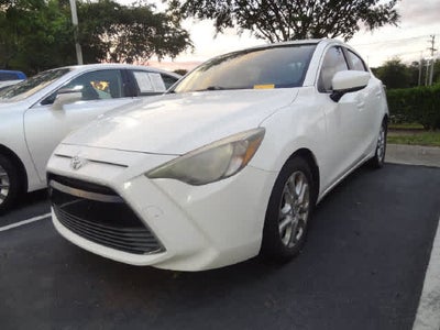 2017 Toyota Yaris iA Auto (Natl)