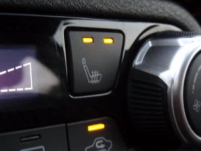 2024 Nissan Versa SR