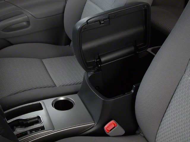 2012 Toyota Tacoma 4WD Double Cab V6 AT (Natl)