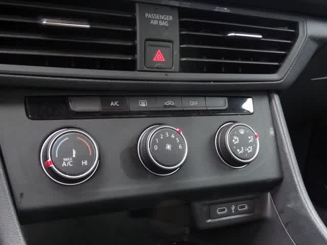 2023 Volkswagen Jetta Sport