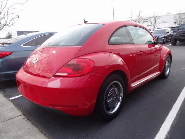 2012 Volkswagen Beetle 2.5L w/Sound/Nav PZEV