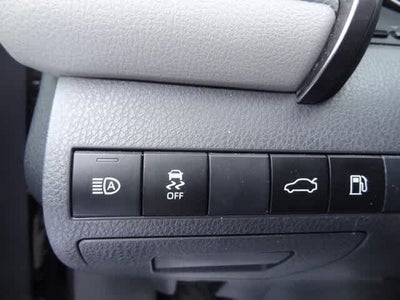 2018 Toyota Camry Hybrid LE