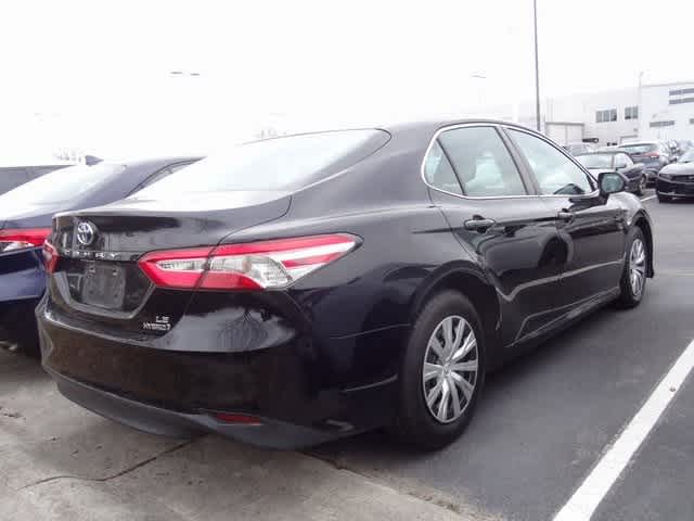 2018 Toyota Camry Hybrid LE