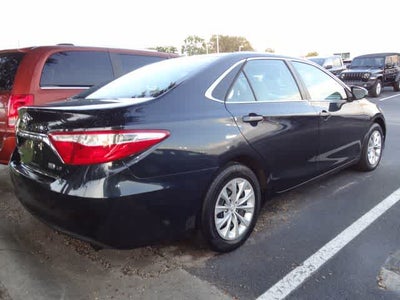 2017 Toyota Camry Hybrid LE
