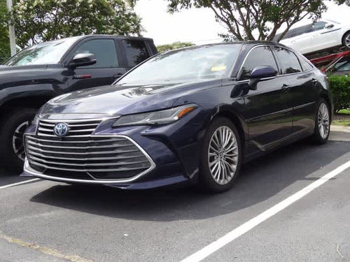 2022 Toyota Avalon Hybrid Limited