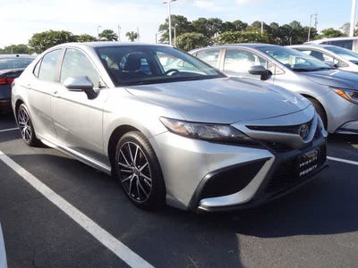 2023 Toyota Camry SE