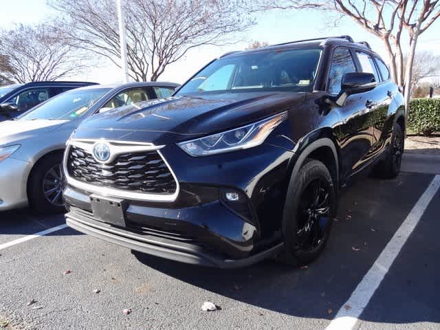 2023 Toyota Highlander Hybrid Bronze Edition